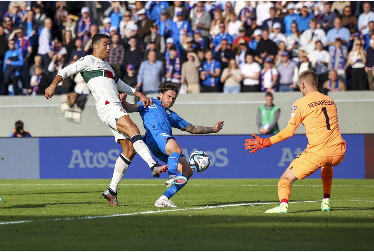 Euro 2024 Ronaldo 200 Presenze Col Portogallo E Gol All Islanda