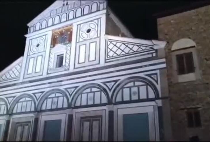 Fiaccolata Per La Pace A Firenze In Migliaia Salgono A San Miniato