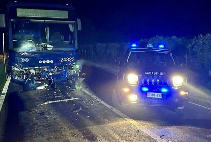 Morto nello scontro tra furgone e bus vittima è 82enne nuorese