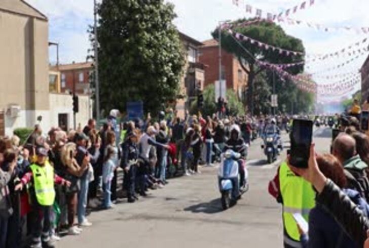 In 15mila Al Vespa World Days A Pontedera Tiscali Notizie