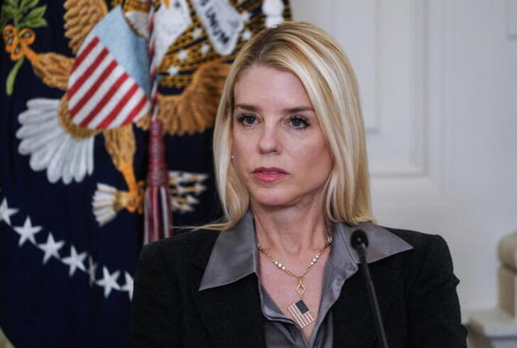 Bondi sceglie procuratore che indagherà su Epstein-Clinton Bondi sceglie procuratore che indagherà su Epstein-Clinton