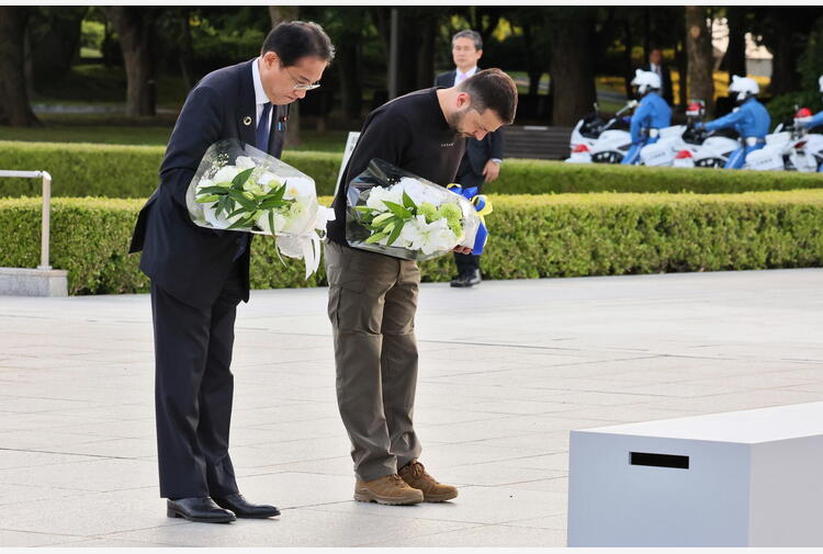 Zelensky, 'la distruzione dell'Ucraina mi ricorda Hiroshima'
