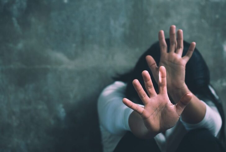 Violentata dal branco ancora minorenne: 9 arresti tra Calabria e Lombardia