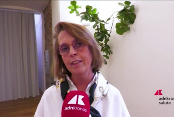 Tumori, ematologa Tedeschi: 'Nuovo regime cura migliore di immuno-chemioterapia'