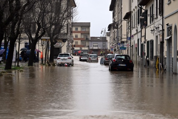 Allerta rossa anche domani in Toscana ed Emilia Romagna