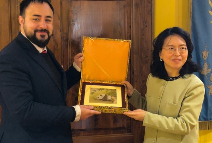 Console Cina incontra sindaco su scarichi abusivi di rifiuti