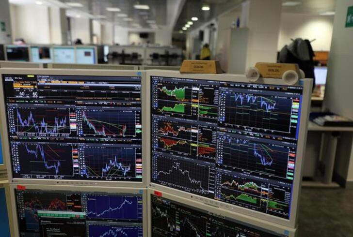 Borsa: Asia solida con ripresa titoli tecnologici, Tokyo +1,7%